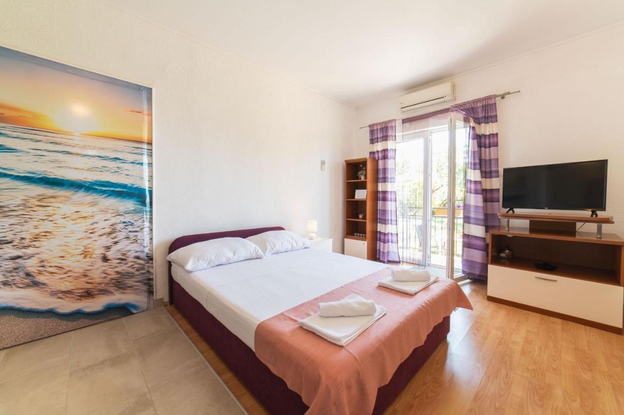 Apartment Livaja Kaštel Novi 외부 사진