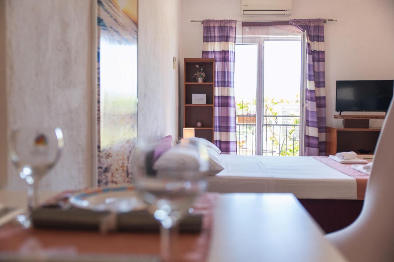 Apartment Livaja Kaštel Novi 외부 사진
