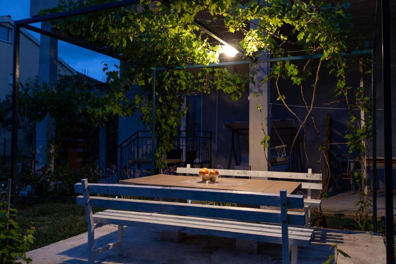 Apartment Livaja Kaštel Novi 외부 사진