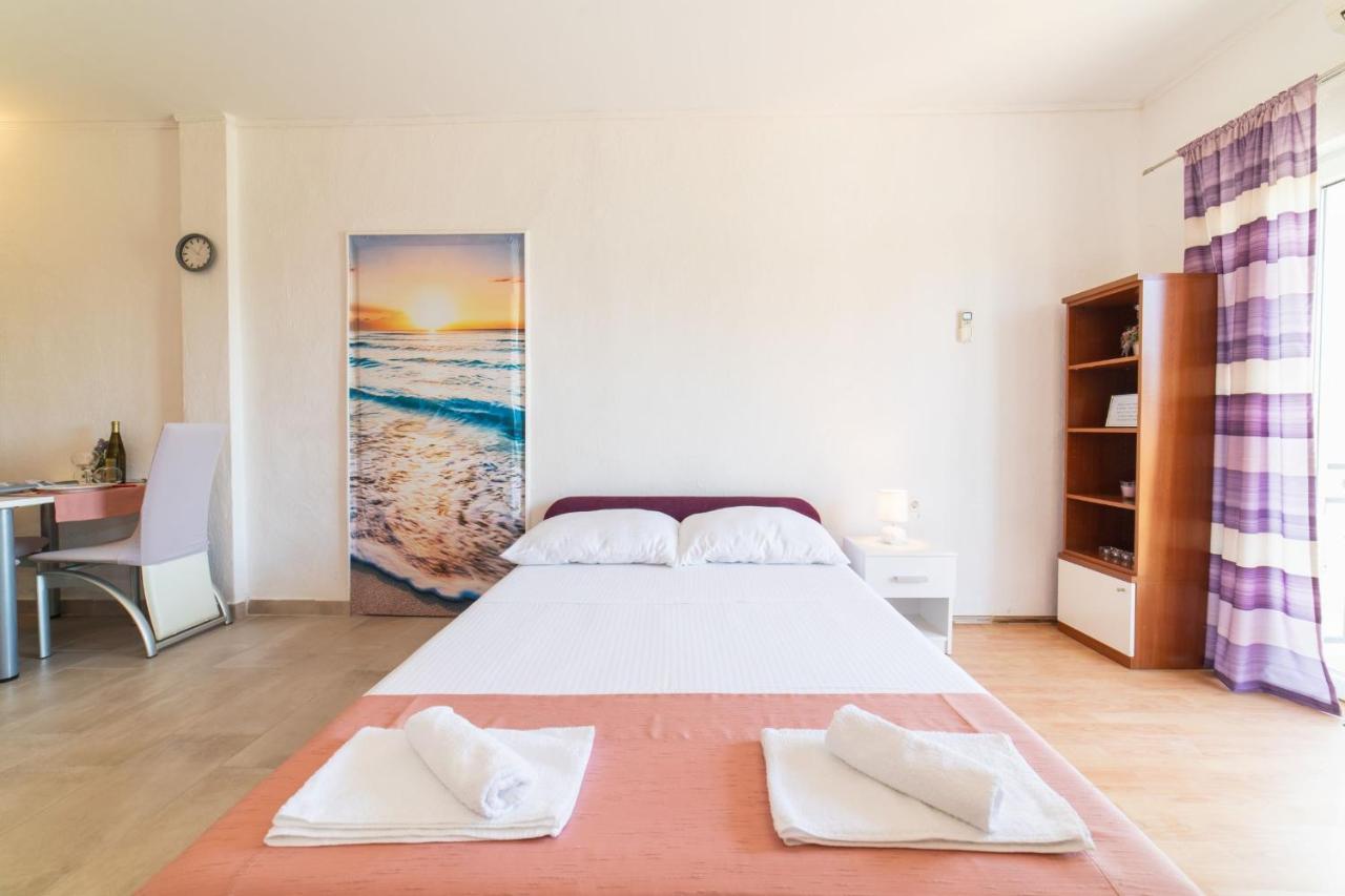 Apartment Livaja Kaštel Novi 외부 사진